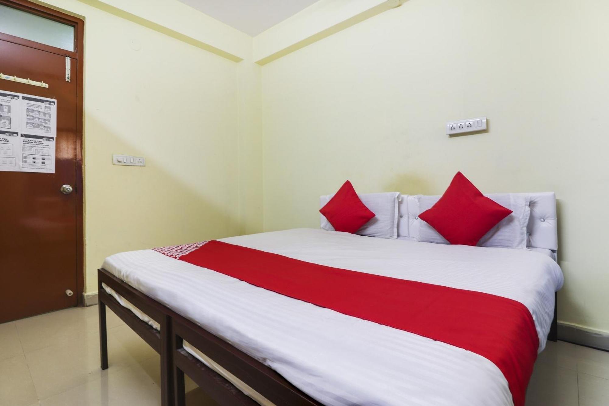 Hotel O Ruby Grand Inn Kondapur  Экстерьер фото