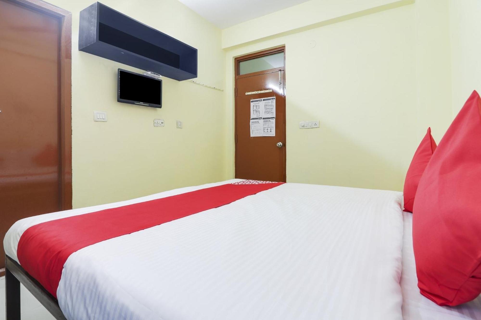 Hotel O Ruby Grand Inn Kondapur  Экстерьер фото