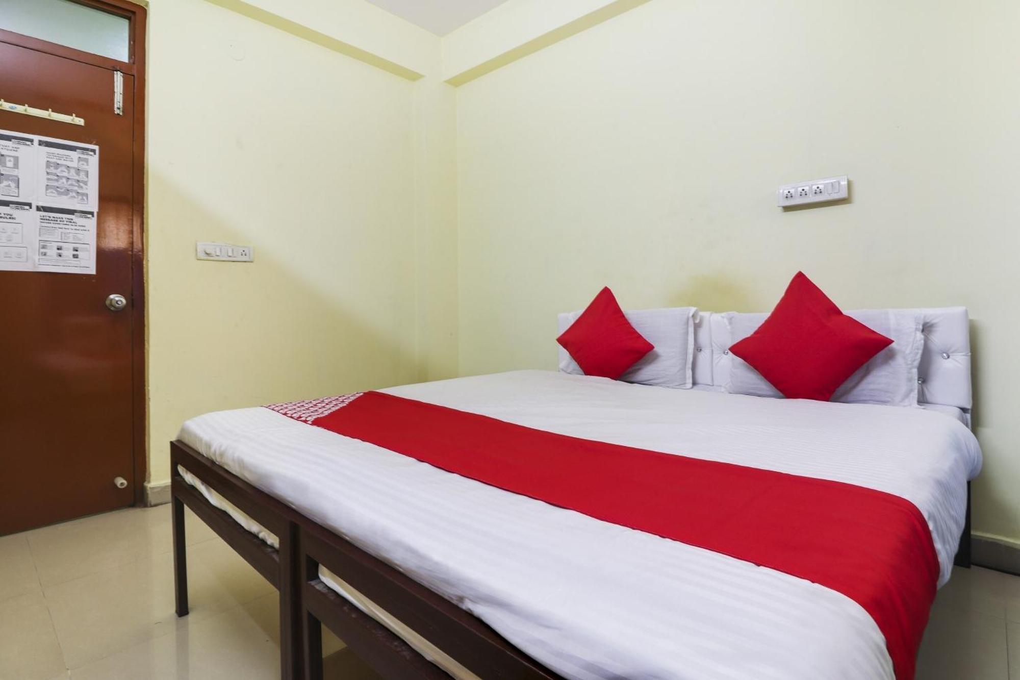 Hotel O Ruby Grand Inn Kondapur  Экстерьер фото